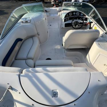 2001 Hurricane sun deck 217