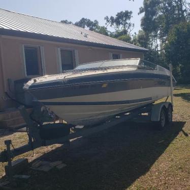 1990 Four Winns 20ft boat