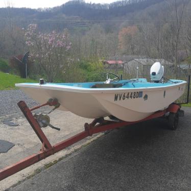 1962 Boston Whaler classic