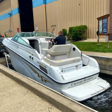 2000 Crownline 242 cr