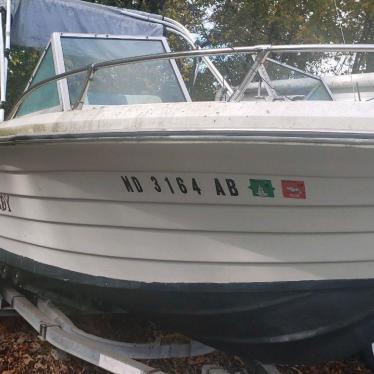 1977 Chaparral 18ft boat