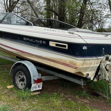 1986 Bayliner 1950 capri