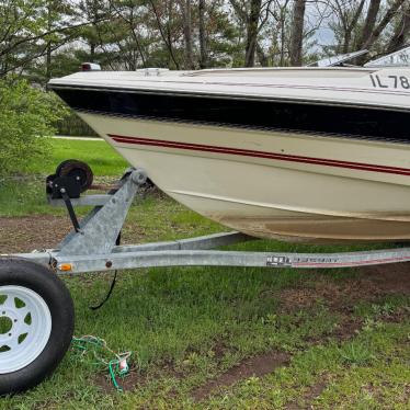 1986 Bayliner 1950 capri