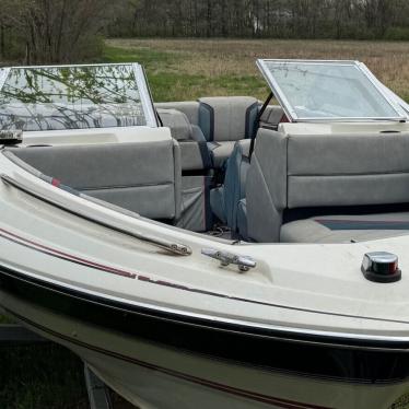 1986 Bayliner 1950 capri