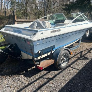 1987 Four Winns 16ft boat