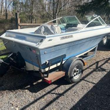 1987 Four Winns 16ft boat