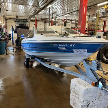 1988 Bayliner 1750 capri