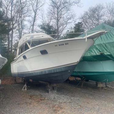 1984 Carver 30ft boat