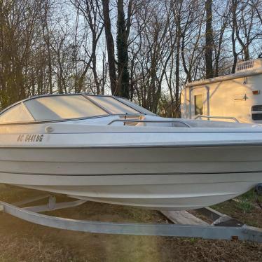 2002 Bayliner 18ft boat