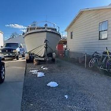 1977 Bayliner 22ft boat