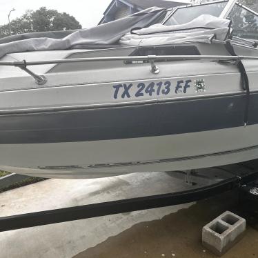 1988 Rinker 19ft boat