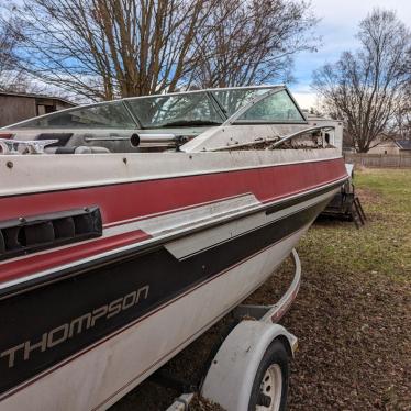 1986 Thompson 22ft boat