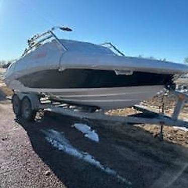 2010 Yamaha 212 jet boat