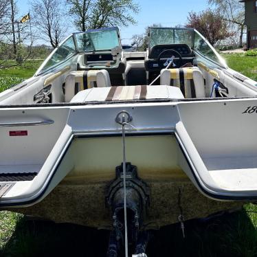 1990 Sea Ray 180