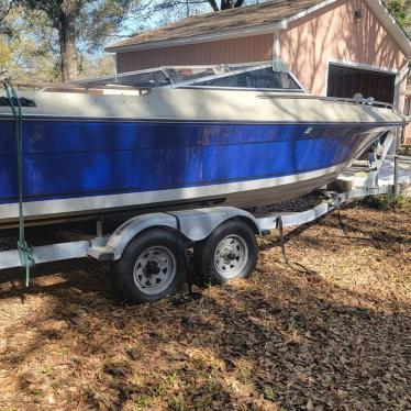 1985 Four Winns 21ft boat