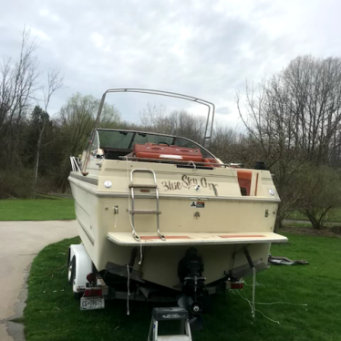 1985 Sea Ray 240 sundancer