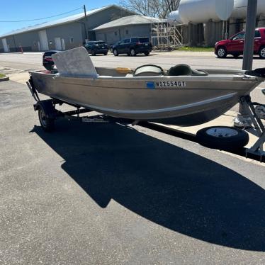 2004 Crestliner