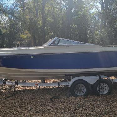 1985 Four Winns 21ft boat