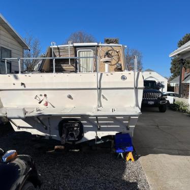 1977 Bayliner 22ft boat