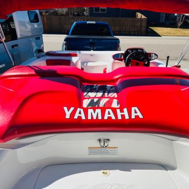 1998 Yamaha twin 135’s