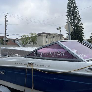 2006 Bayliner