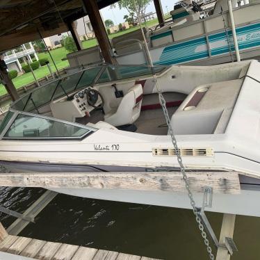 1992 Regal 17ft boat