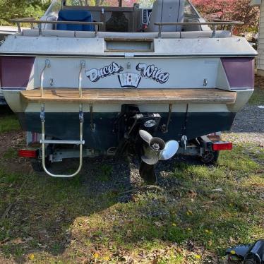 1987 Larson 21ft boat