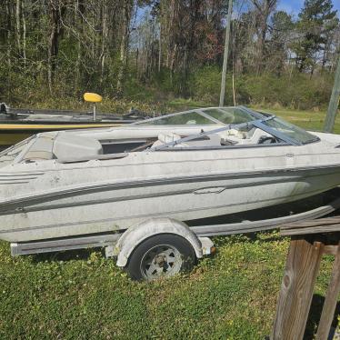 1991 Sea Ray 16ft boat