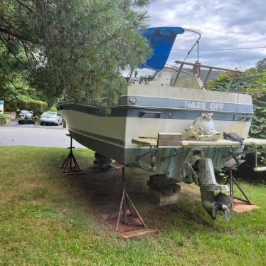 1989 Bayliner 23ft boat