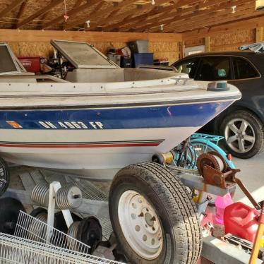 1992 Bayliner 18ft boat