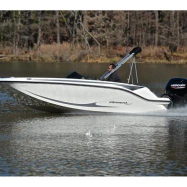 2023 Bayliner element m17