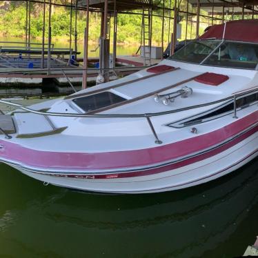 1987 Sea Ray 23ft boat