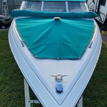 1998 Stingray 19ft boat