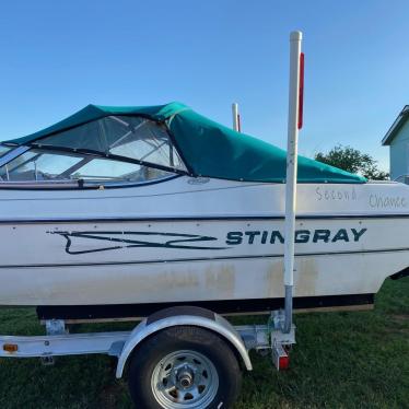 1998 Stingray 19ft boat