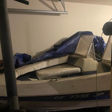 1988 Bayliner 15ft boat