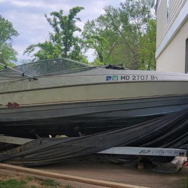 1990 Bayliner 17ft boat