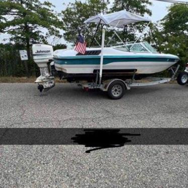 1996 Chaparral 18ft boat