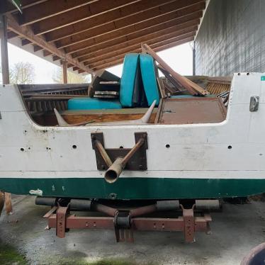 1962 Thompson 20ft boat