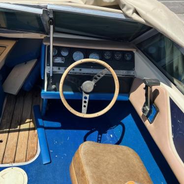 1982 Wellcraft 16ft boat