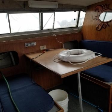 1985 Silverton 29ft boat