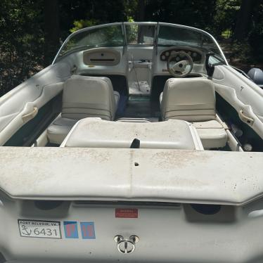 1995 Sea Ray 18ft boat