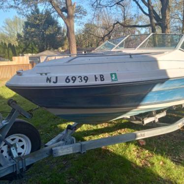 1986 Sea Ray 19ft boat