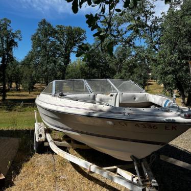 1982 Bayliner 19ft boat