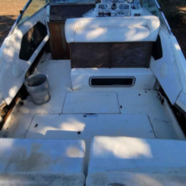 1983 Sea Ray sundancer 26ft boat