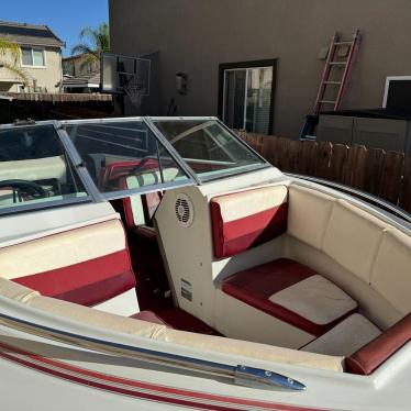 1988 Four Winns 16ft boat