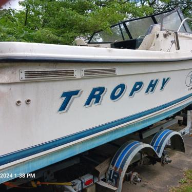 1999 Bayliner trophy 23ft boat