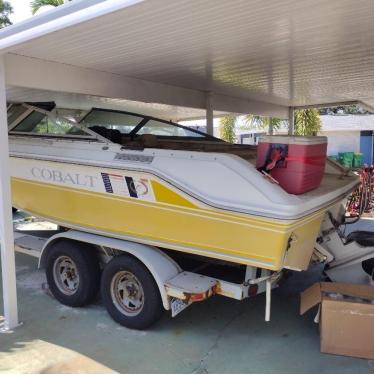 1989 Cobalt 20ft boat