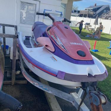 Yamaha Wave Venture 10' Boat Located In North Wildwood, NJ - Has Trailer 1997