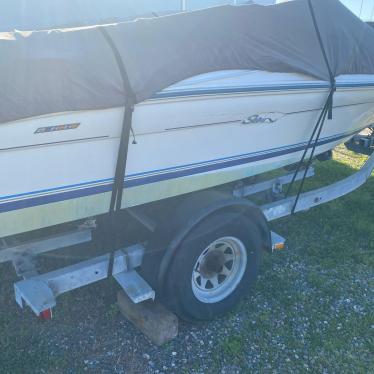 1995 Sea Ray 18ft boat