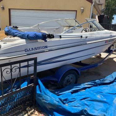 2006 Glastron 18ft boat